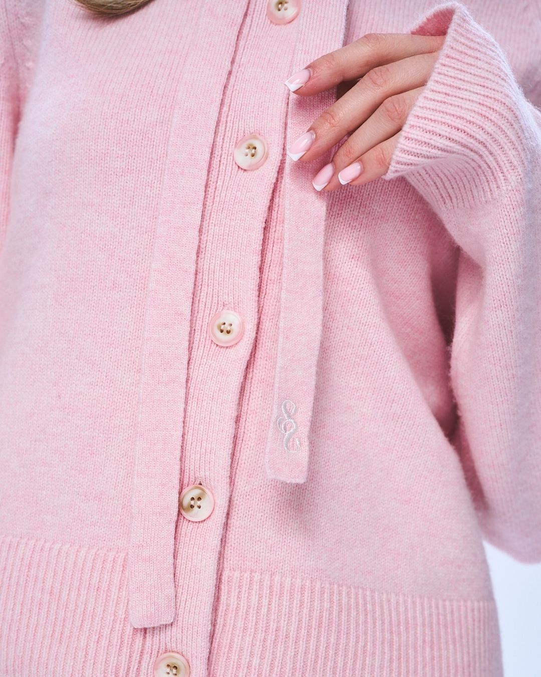 Hooded Hug - Pinkish